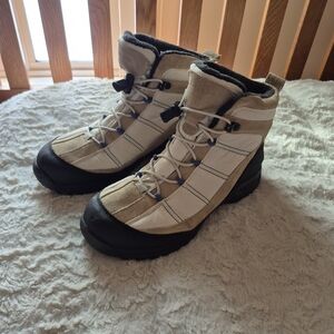 Lands End Women's Tan and Black Winter Boots Size 8